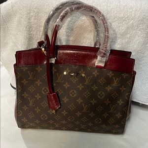 Source Unknown Brown and Red Satchel